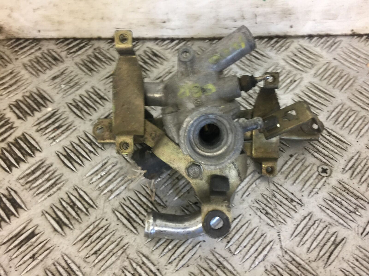 HONDA CBR1000 CBR 1000 FP FR THRMOSTAT   (STOCK 519)