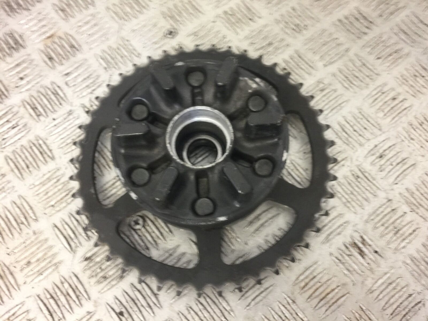 KTM RC125 RC 125 SPROCKET CARRIER  2017 (STOCK 560)