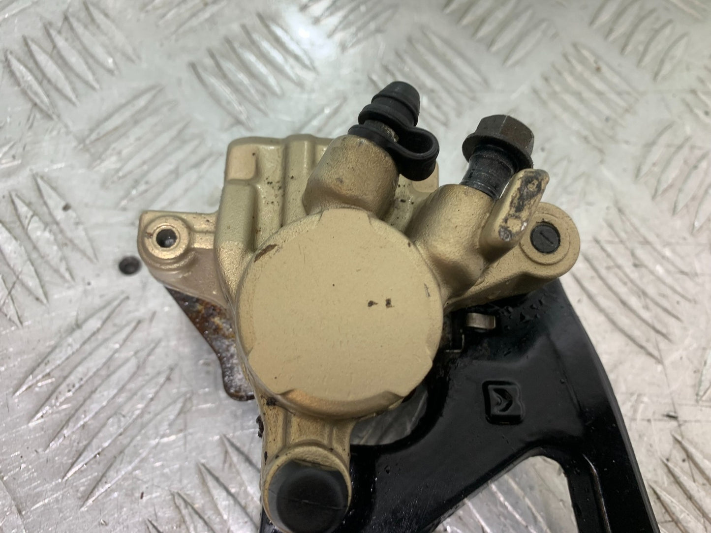 ROYAL ENFIELD HIMALAYAN 411 REAR BRAKE CALIPER YEAR 2018-2023 (CMB1279)