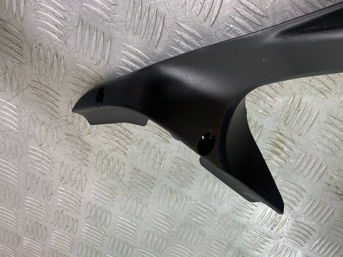 DUCATI 848 TOP FAIRING INFILL PANEL YEAR 2008-2010 (CMB1323)