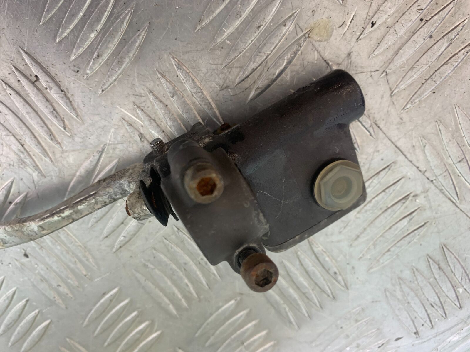 APRILIA RS50 RS 50 FRONT MASTER CYLINDER    YEAR 1996-1998 (CMB1132)
