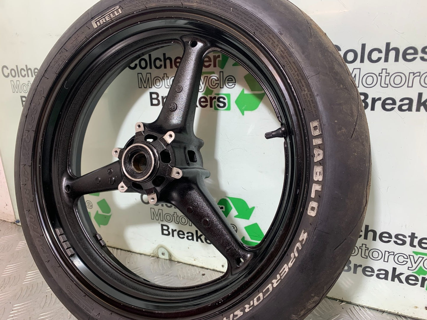 HONDA CBR1000 RR CBR1000RR FIREBLADE FRONT WHEEL 2008-2011 (CMB1179)