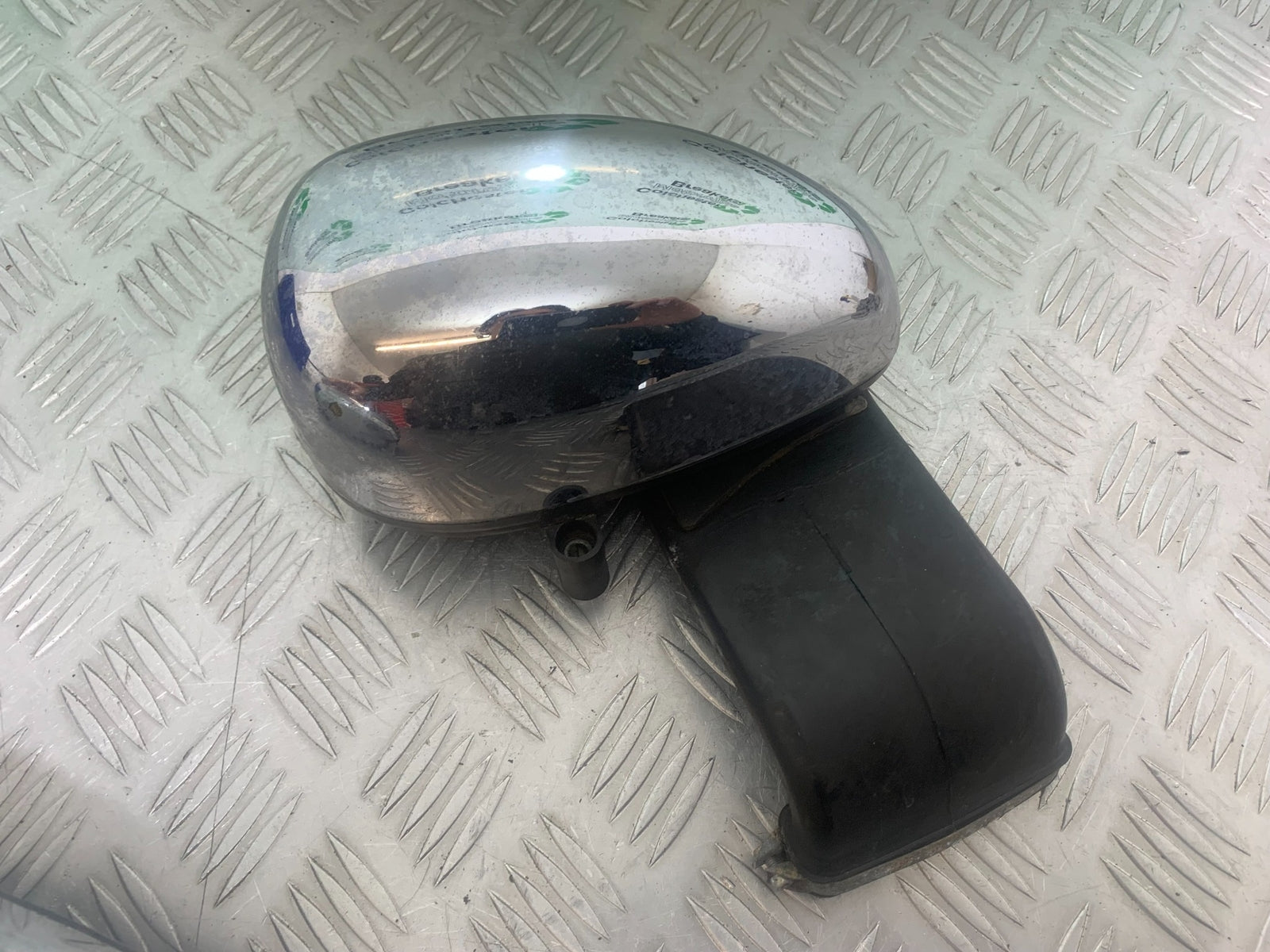 YAMAHA XV535 XV 535 VIRAGO LEFT AND RIGHT SIDE PODS  YEAR 1994-02 (CMB1139)