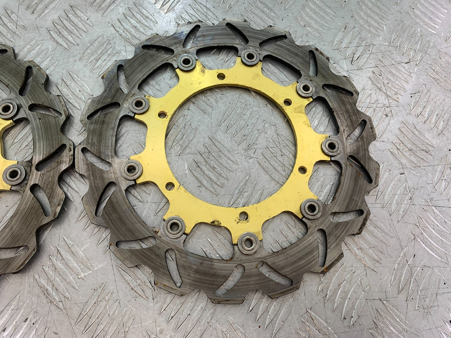 YAMAHA YZF R1 4XV FRONT BRAKE DISCS  YEAR 1998-99 (CMB1291)