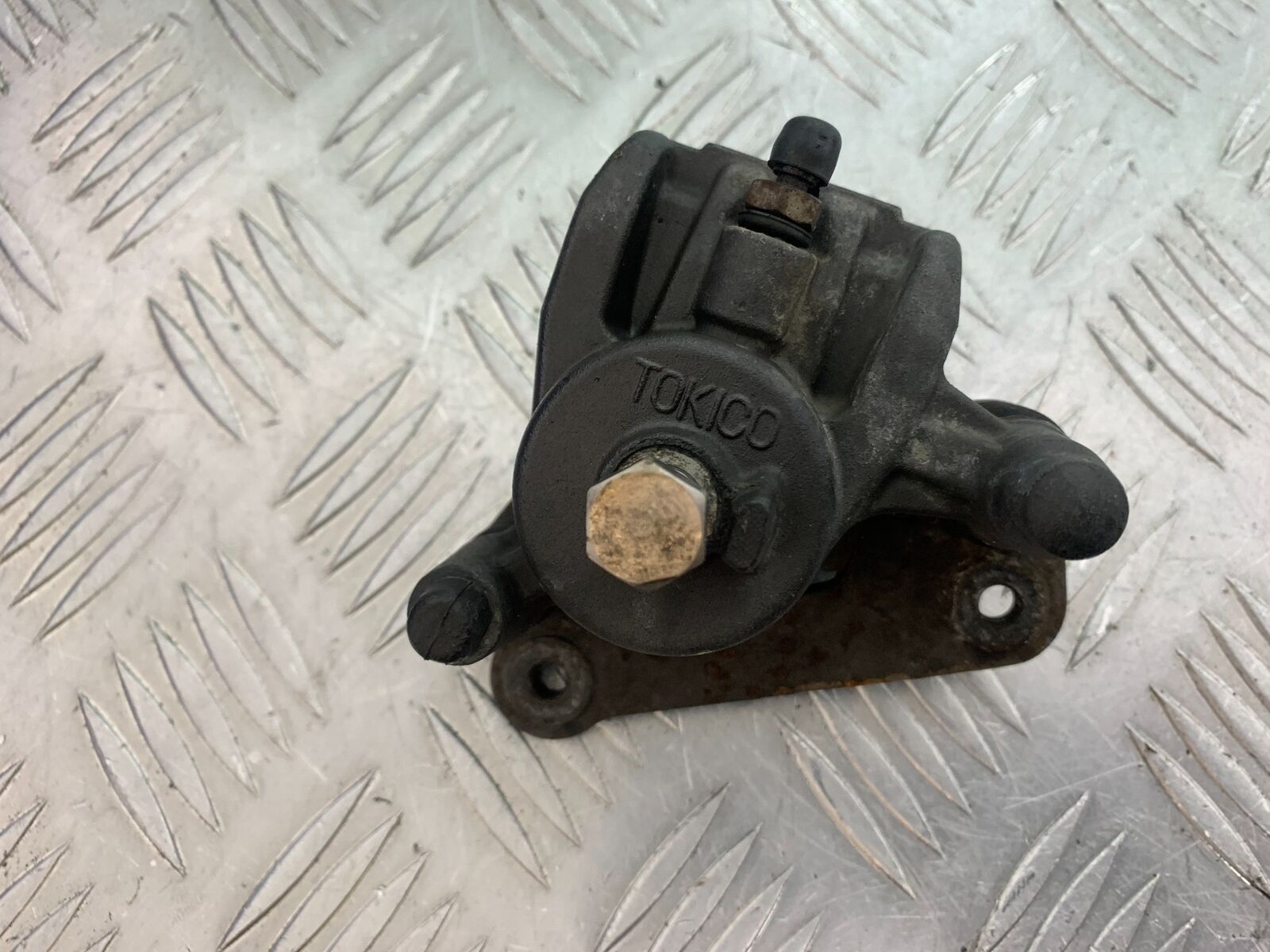 KAWASAKI Z750 Z 750 REAR BRAKE CALIPER  YEAR 2004-2006  (CMB1104)