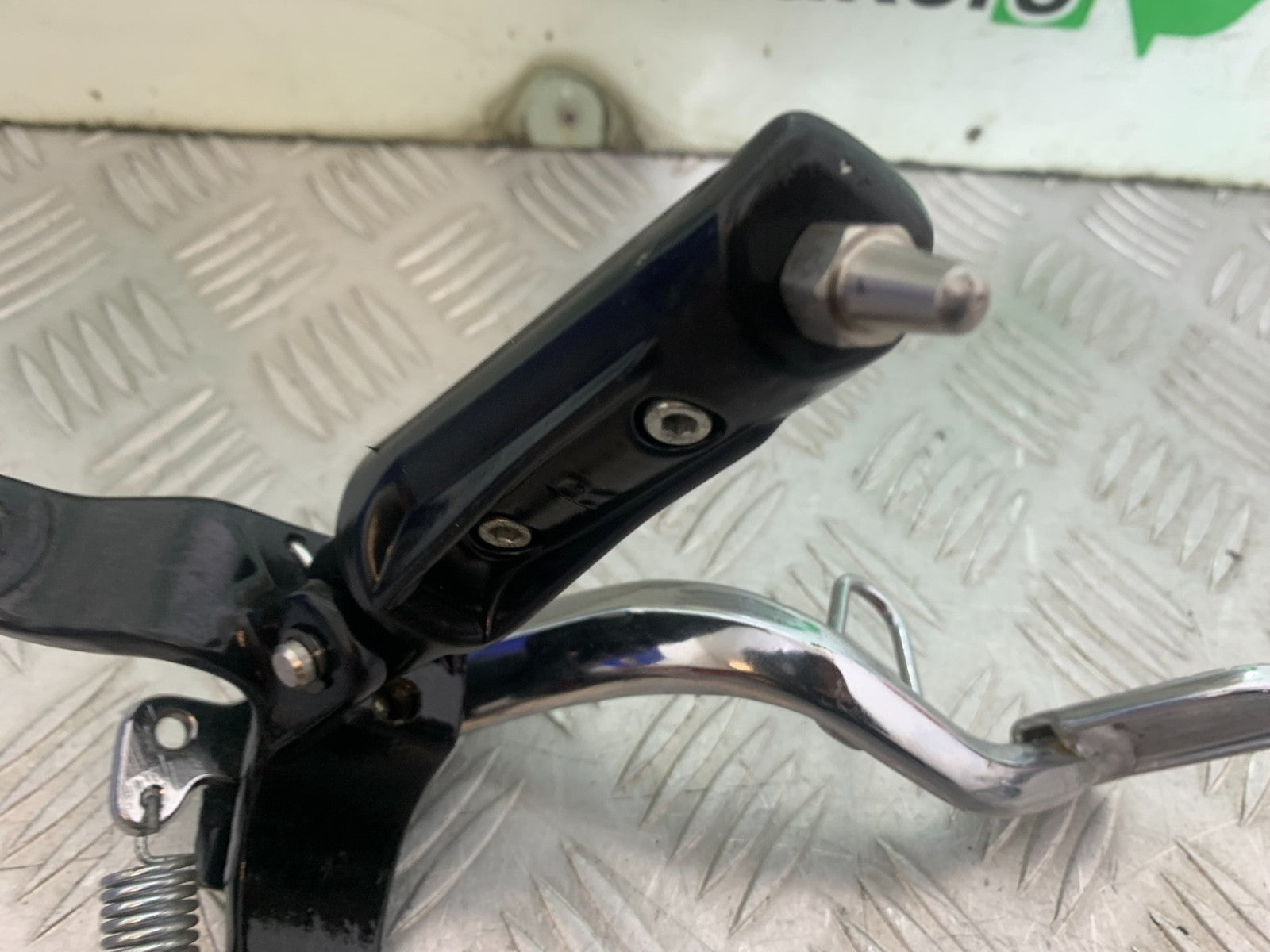BSA 650 GOLD STAR RIGHT HANGER PEG AND PEDAL    YEAR 2022-2025 (CMB1262)