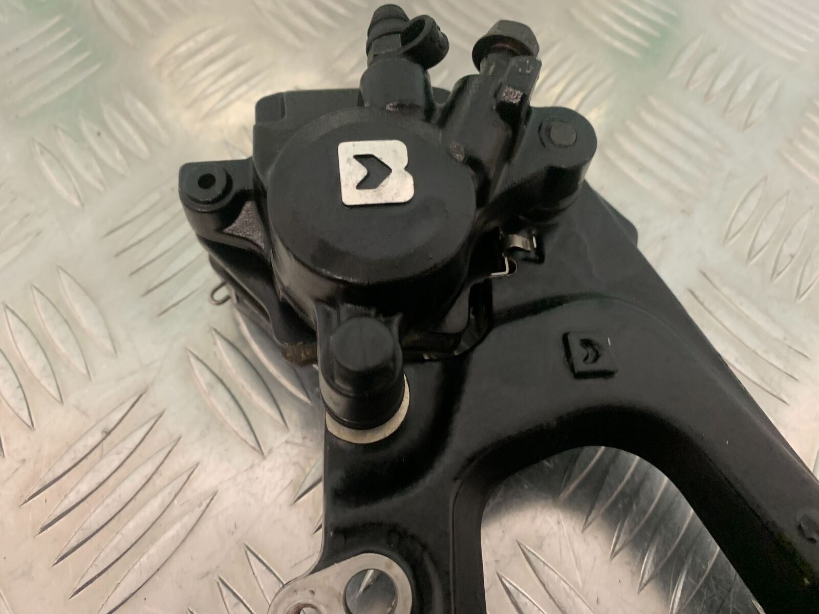 ROYAL ENFIELD 350 CLASSIC REAR CALIPER  YEAR 2022 (STOCK 967)