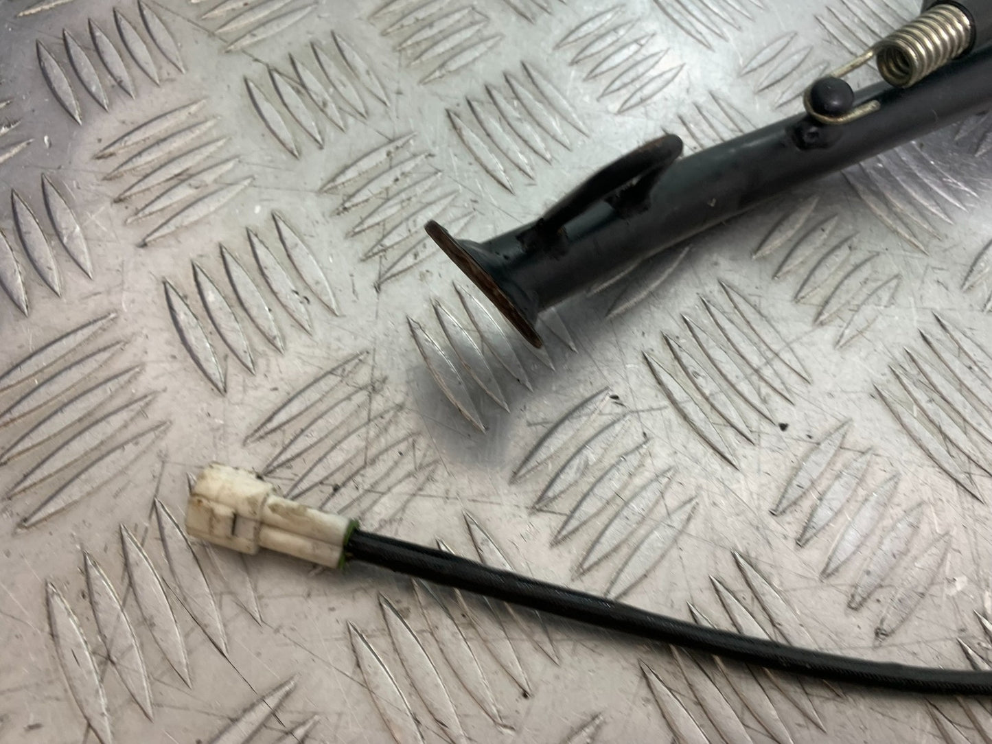KTM DUKE 390 SIDE STAND AND BRACKET    YEAR 2017- 2023 (CMB1314)