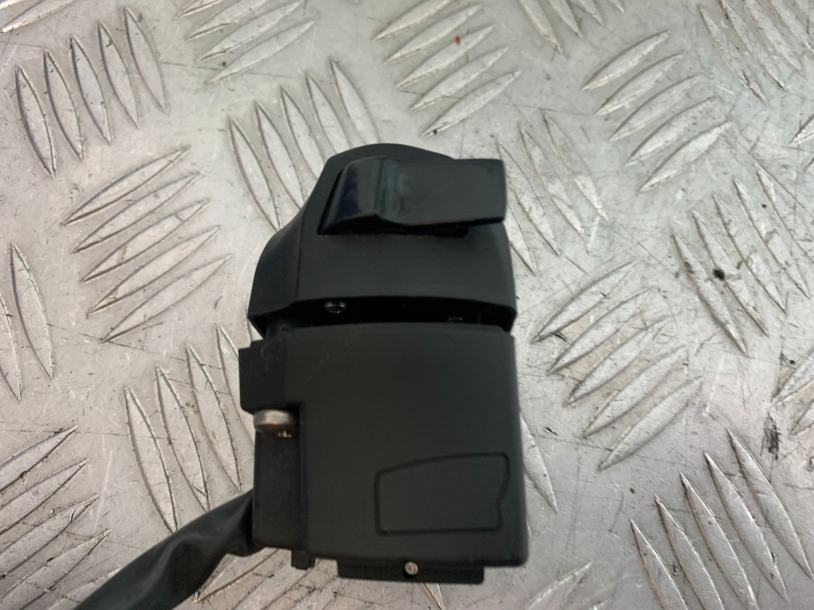 APRILIA TUONO 1000 V4R LEFT SWITCH GEAR YEAR 2011-13  (CMB1316)