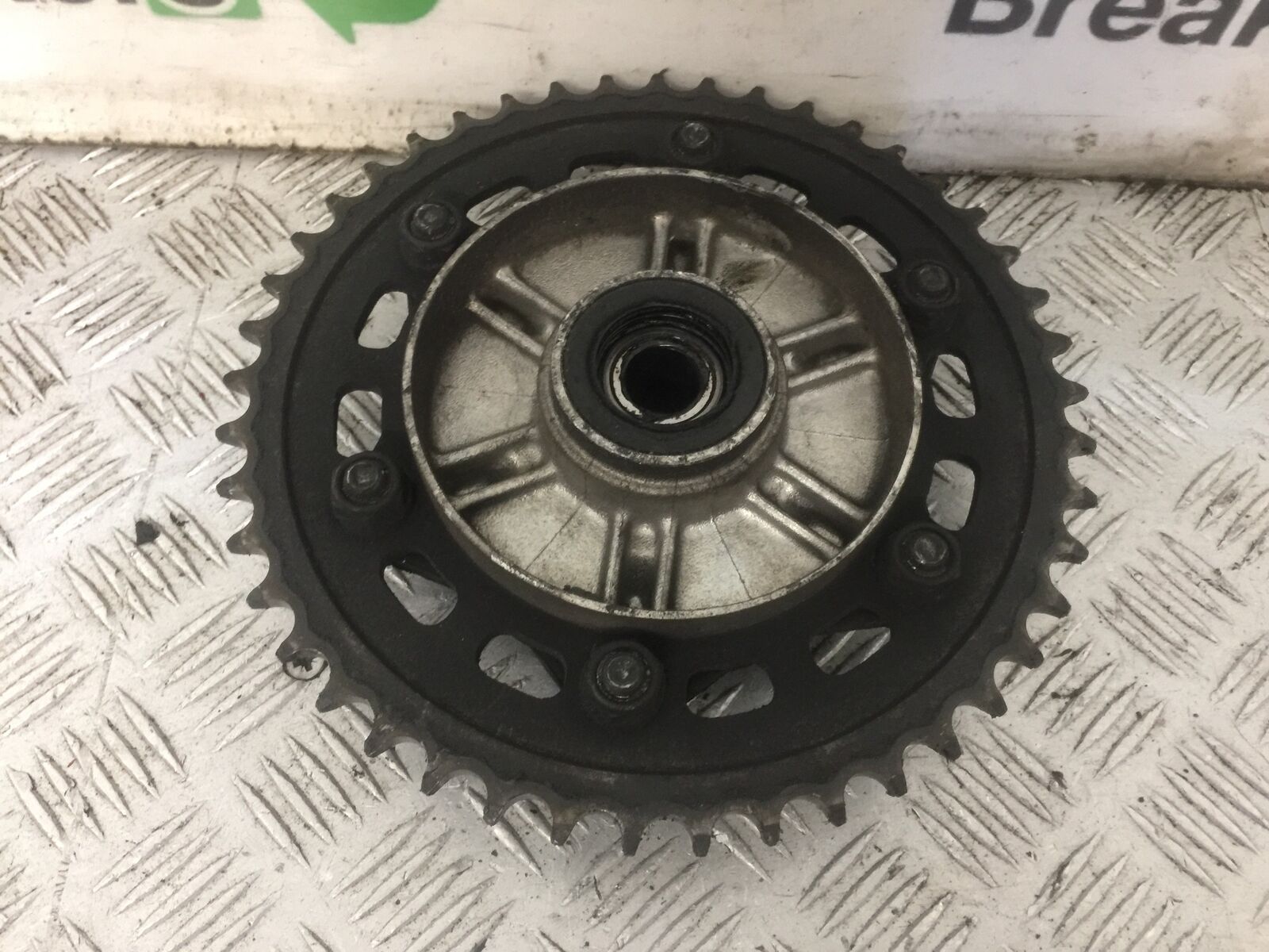 HONDA CBR600 CBR 600 F4I REAR SPROCKET CARRIER  YEAR 2002 (STOCK 867)