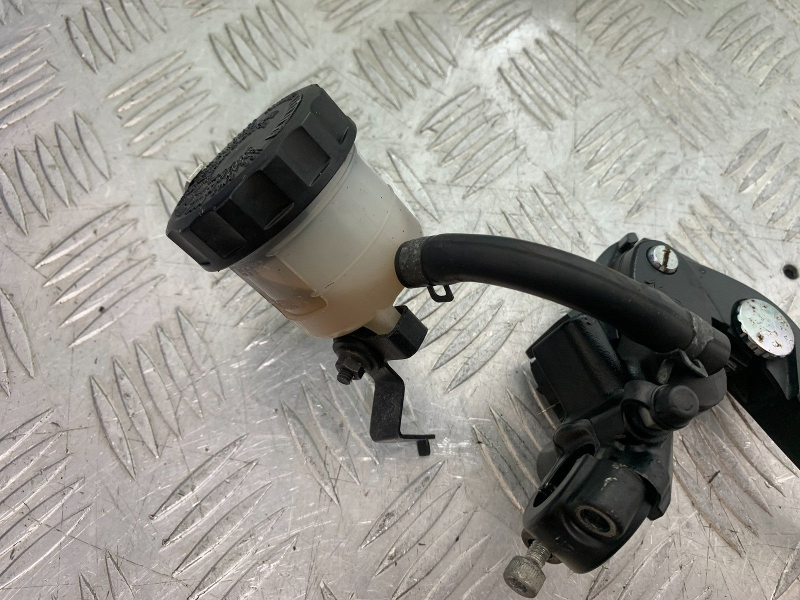 KAWASAKI ZX10R ZX10 R FRONT BRAKE MASTER CYLINDER  2008-2010 (CMB1301)