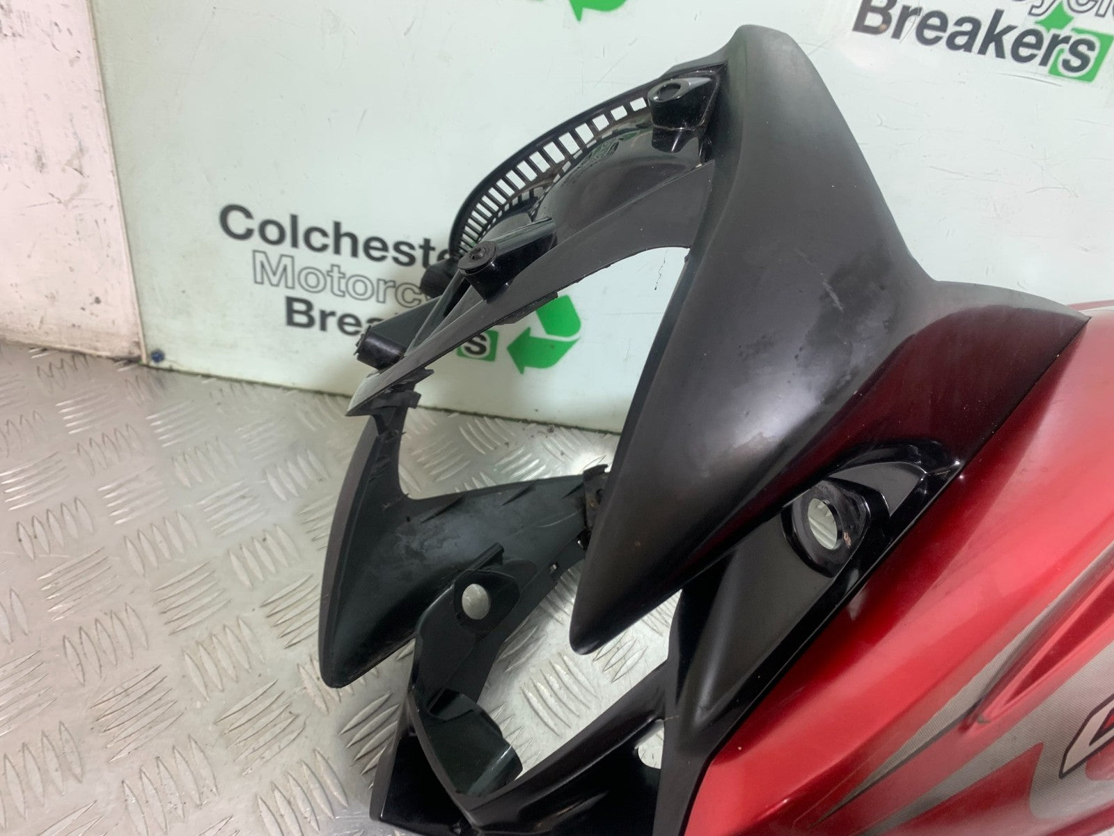 HONDA CBF125 CBF 125 LEFT AND CENTER FAIRING PANELS YEAR 2009-14 (CMB1182)