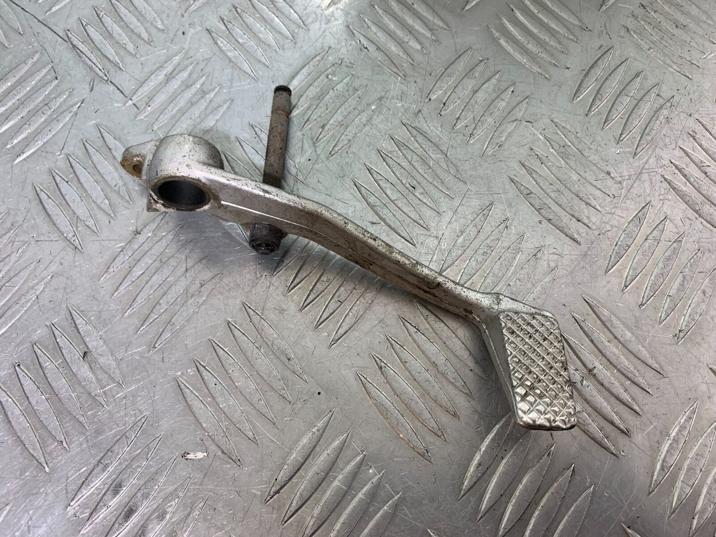 YAMAHA XJR1300 XJR 1300 REAR BRAKE PEDAL  YEAR  1999-2003 (CMB1119)