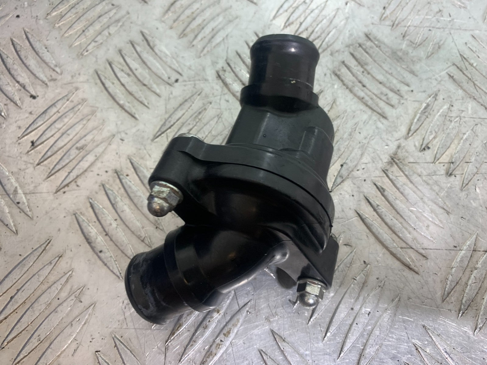 YAMAHA YZF R1 14 B BIG BANG THERMOSTAT  2009-14 (CMB1175)