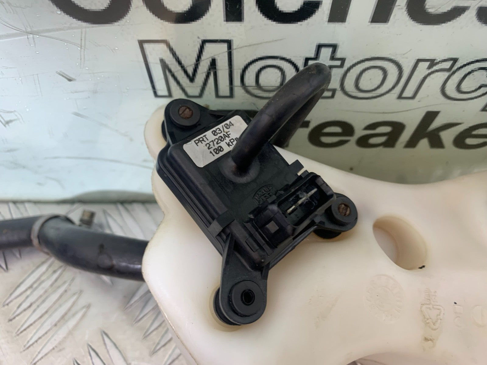 DUCATI 996 SPS 748 916 998 COOLANT BOTTLE  1999-2000 (CMB1209)