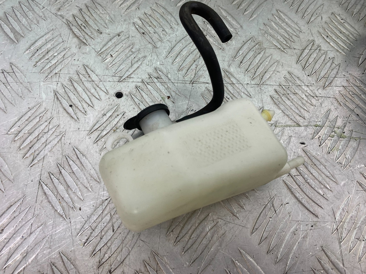 YAMAHA XMAX 300 COOLANT BOTTLE   YEAR 2017-2020 (CMB1218)