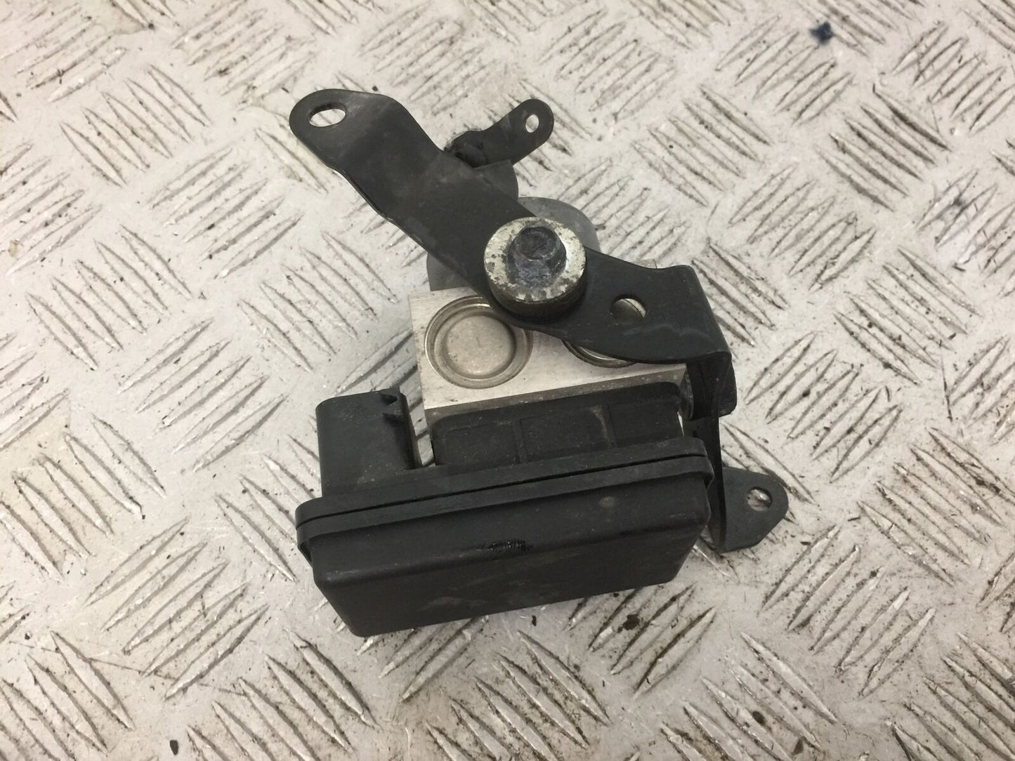 KAWASAKI NINJA 650 ABS PUMP  YEAR 2021 (STOCK 805)