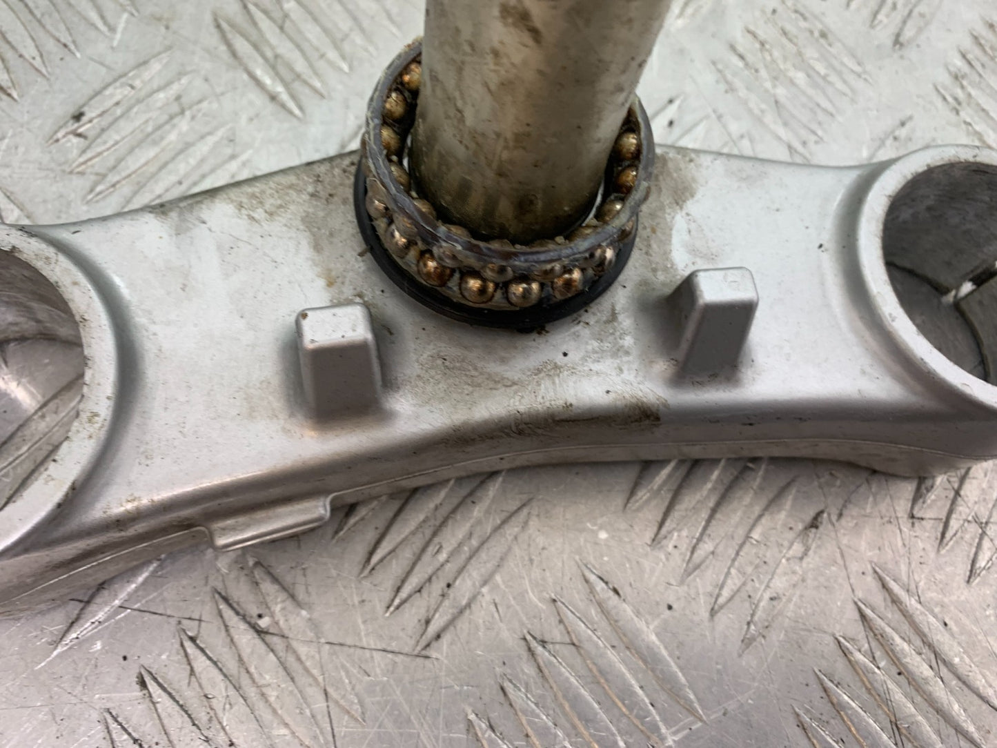 HONDA CBR1000 RR BOTTOM YOKE  YEAR  2008-2011 (CMB1330)