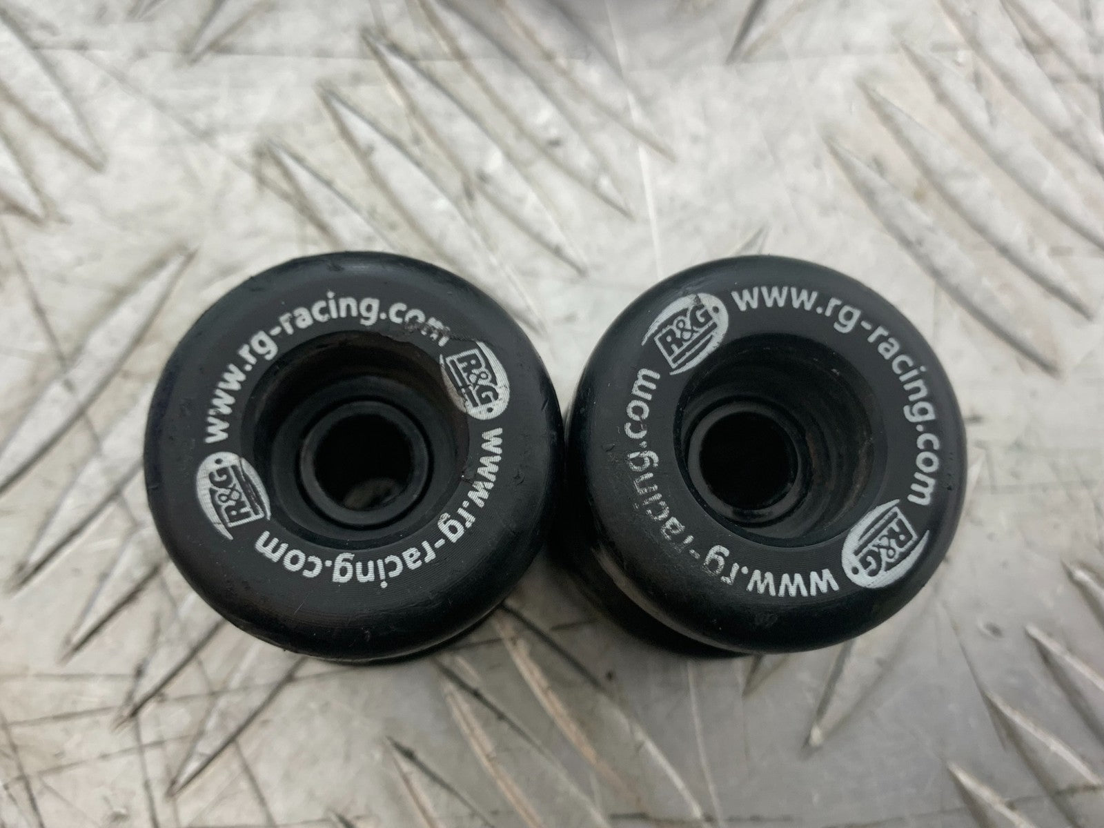 BMW S1000 RR CRASH BOBBINGS  YEAR 2015-2018 (CMB1246)
