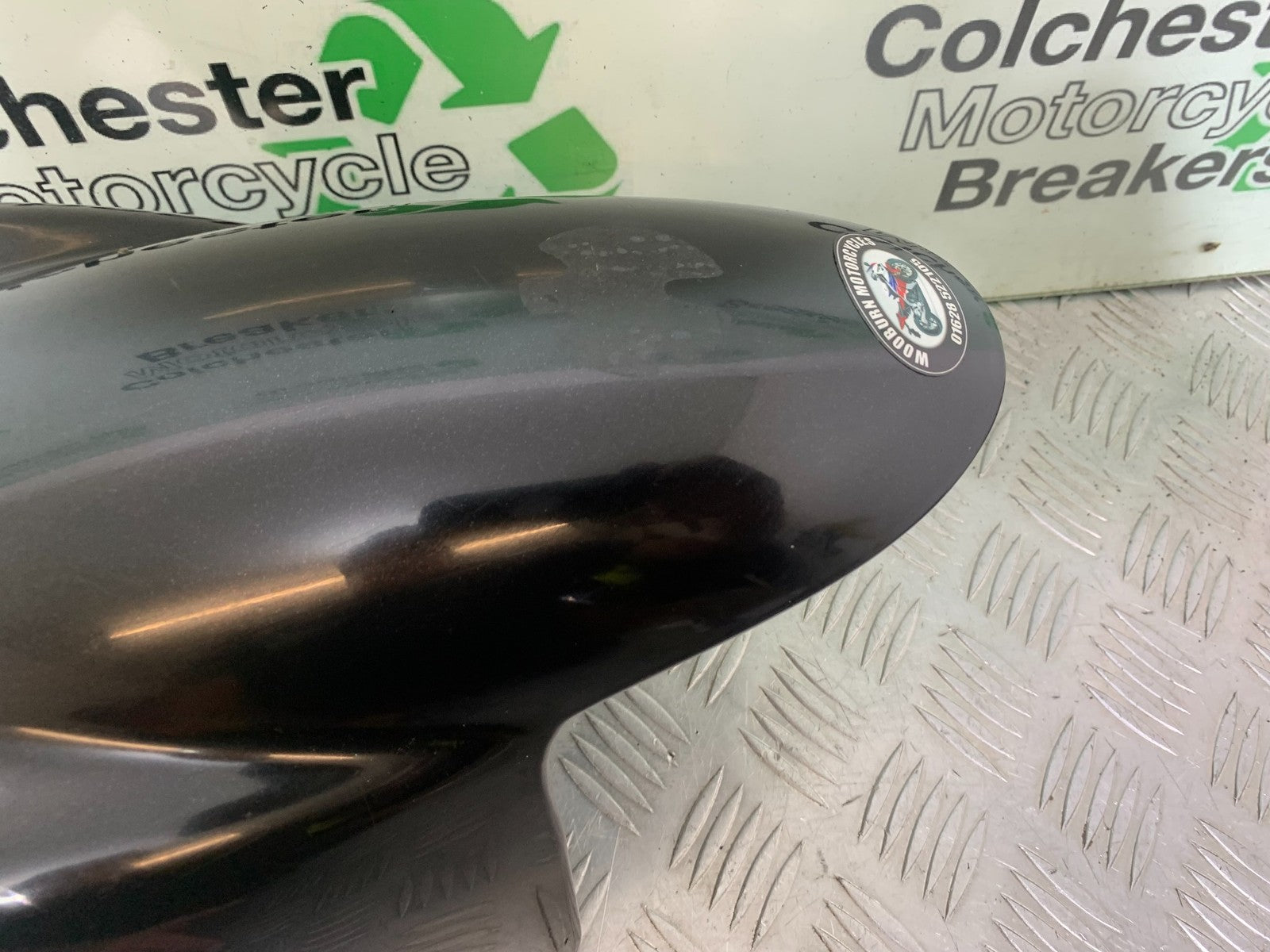 TRIUMPH SPEED TRIPLE R 1050 FRONT MUDGUARD   2009 (CMB1183)