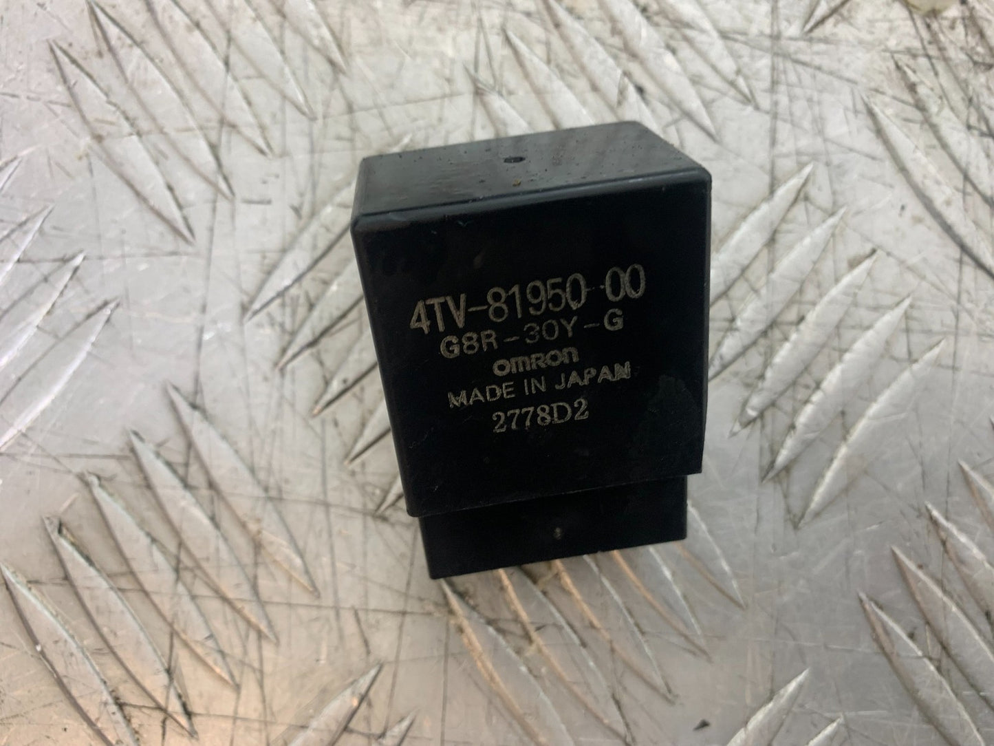 YAMAHA YZF R1 MAIN RELAY  YEAR 1998-99 (CMB1291)