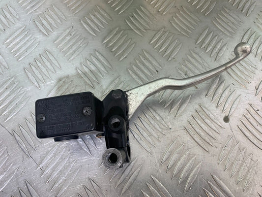 SUZUKI AN 200 UN 200 BURGMAN FRONT MASTER CYLINDER   YEAR 2007-09 (CMB1128)