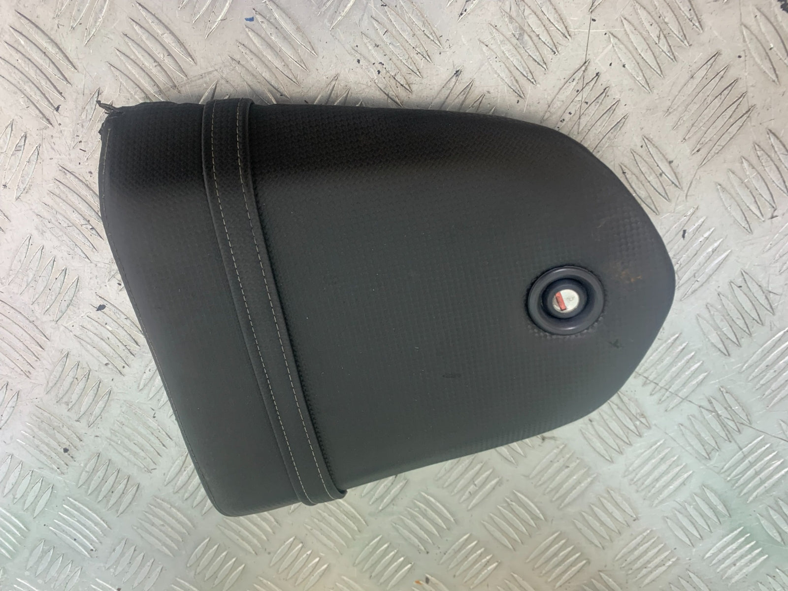 RIEJU 125 RS2 REAR SEAT  YEAR 2007 (CMB1142)