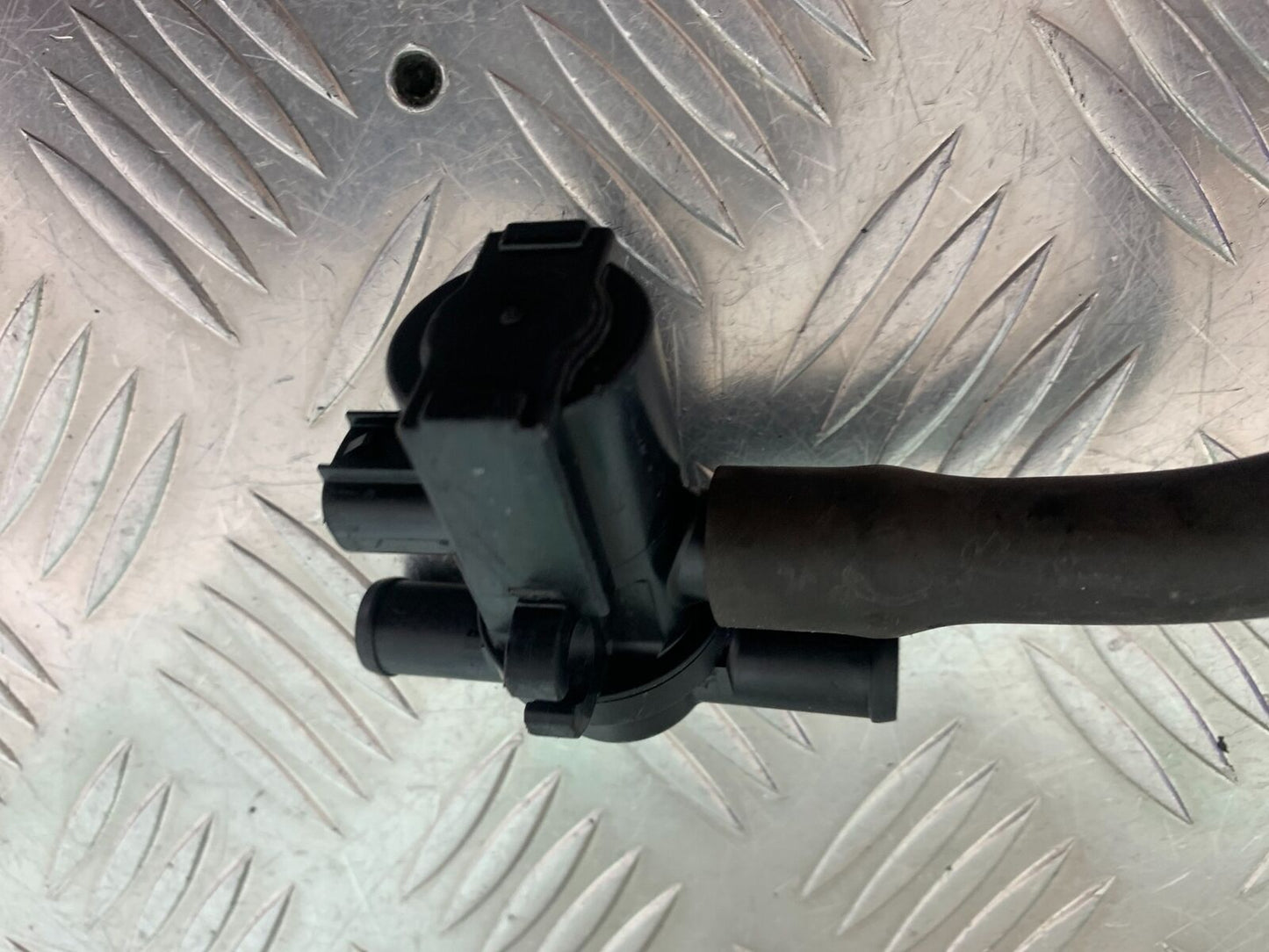 KAWASAKI ZX6R ZX6 R AIR VALVES   YEAR 2007 2008 (CMB1002)