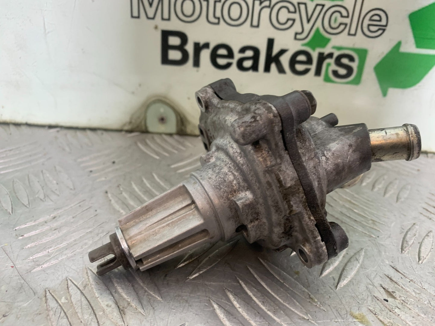 HONDA CBR1000 RR CBR1000RR FIREBLADE WATER PUMP 2008-2011 (CMB1179)