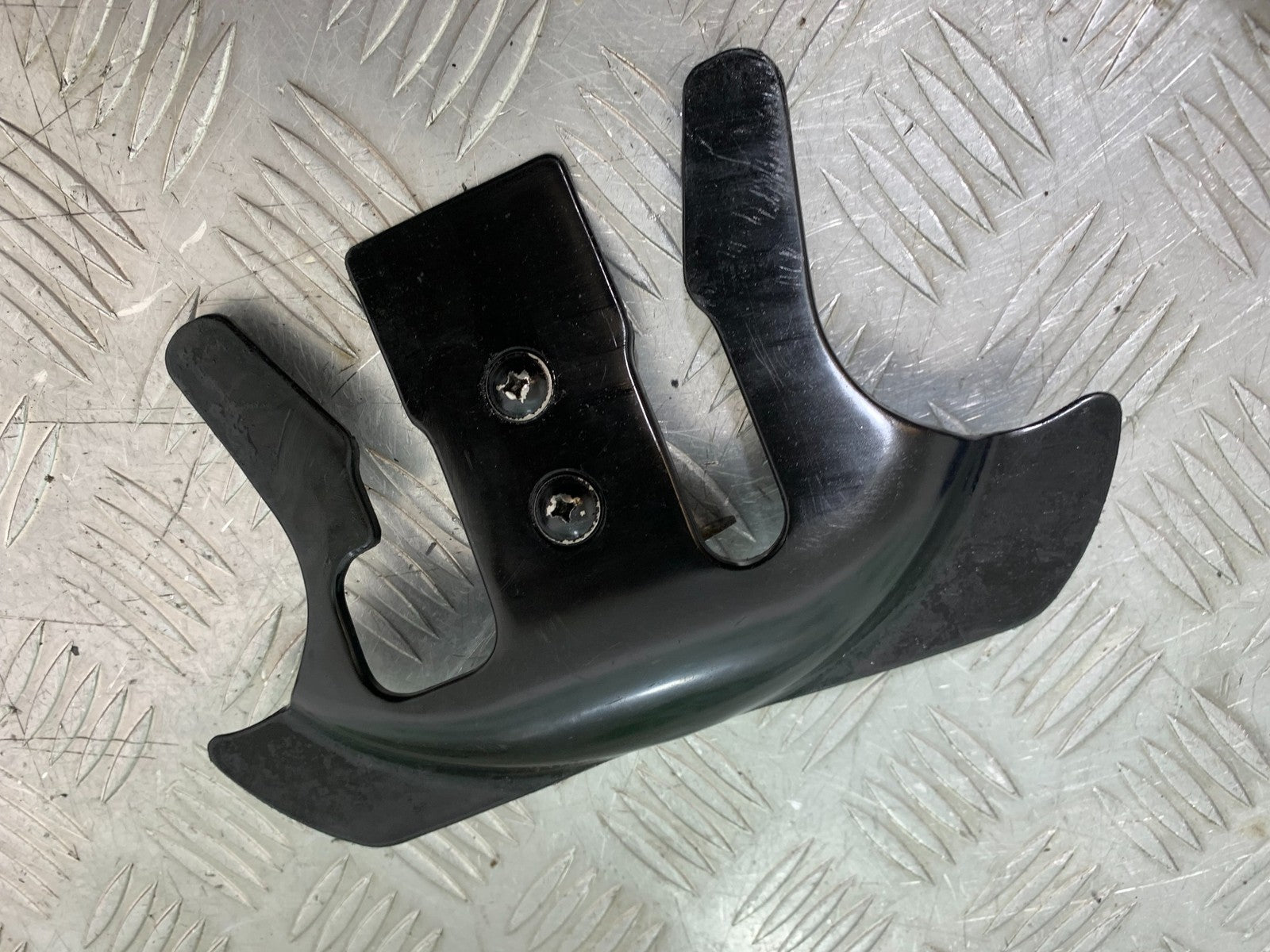 KAWASAKI ZZR1100 D YOKE INFILL PANEL  YEAR 1993-2001 (CMB1189)