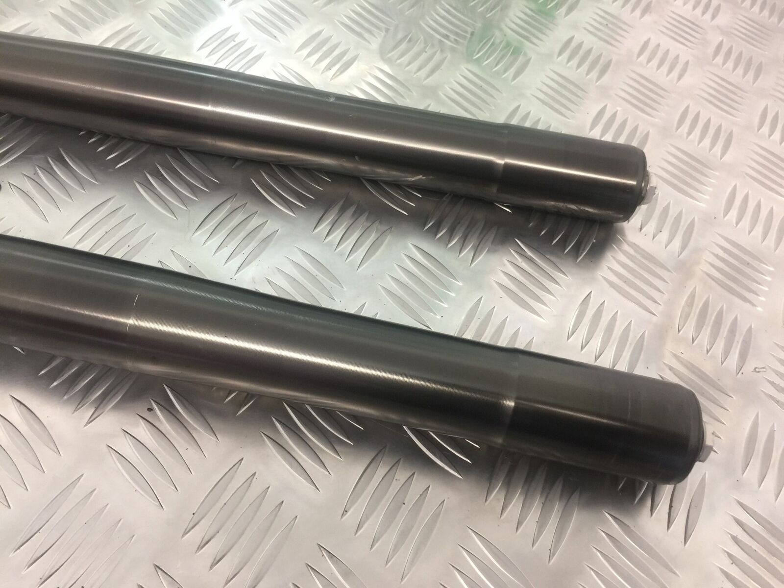 KAWASAKI Z1000 SX FORKS  YEAR 2011-13 (STOCK 911)