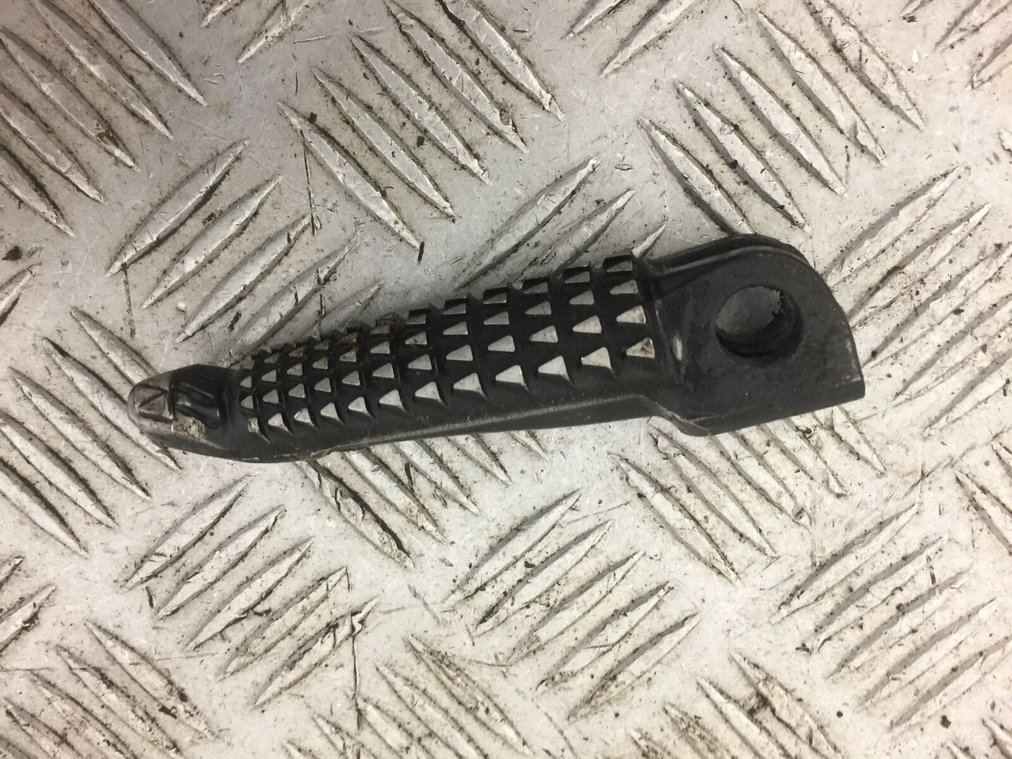 KAWASAKI ZX10R ZX10 R FRONT RIGHT PEG  2008-2010 (STOCK 519)