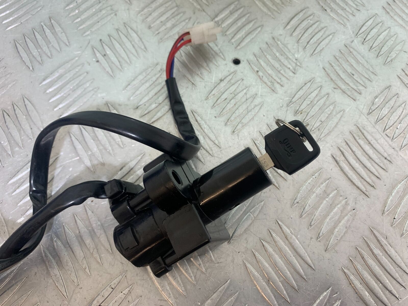 HONDA CBR600 CBR 600 F2 IGNITION SWITCH AND KEY  YEAR 1991-1994(CMB1133)