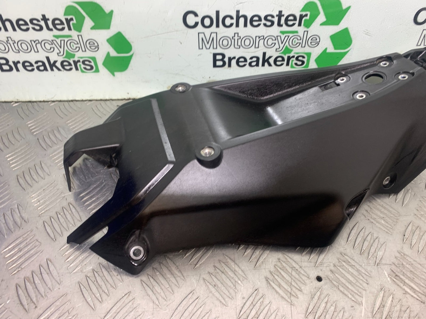 KTM 1290 SUPER DUKE R TAIL PIECE   YEAR 2020-2024 (CMB1272)