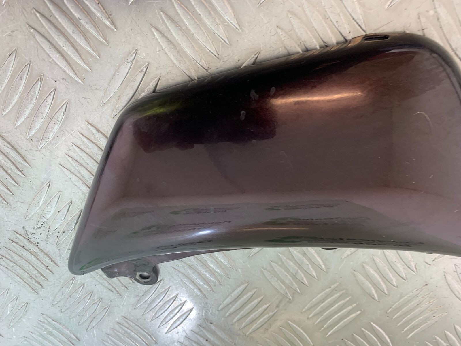 SUZUKI VS1400 VS 1400 INTRUDER  LEFT SEAT PANEL  YEAR 1988 (CMB1077)