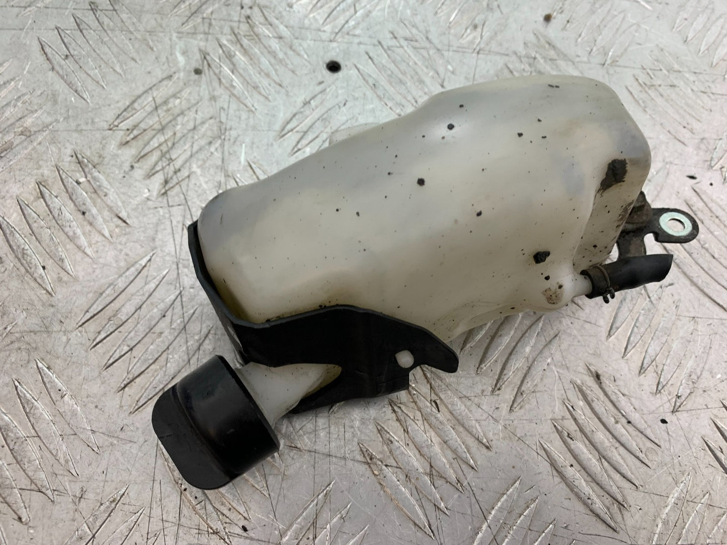 HONDA CB650F CB 650 FA-E COOLANT BOTTLE  YEAR 2014-2017 (CMB1226)