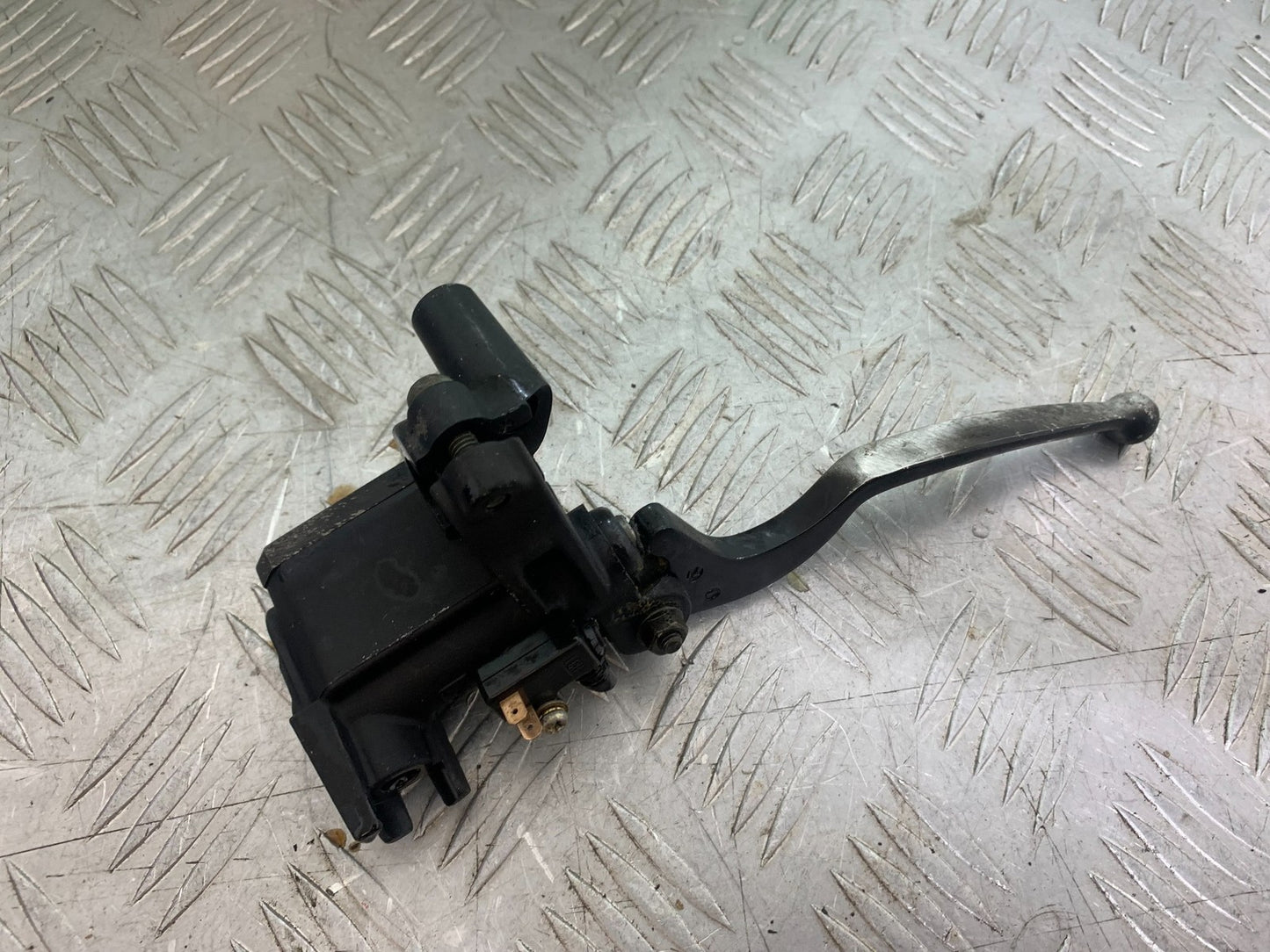 YAMAHA XMAX 250 XMAX 250 FRONT MASTER CYLINDER YEAR 2006-09 (CMB1201)