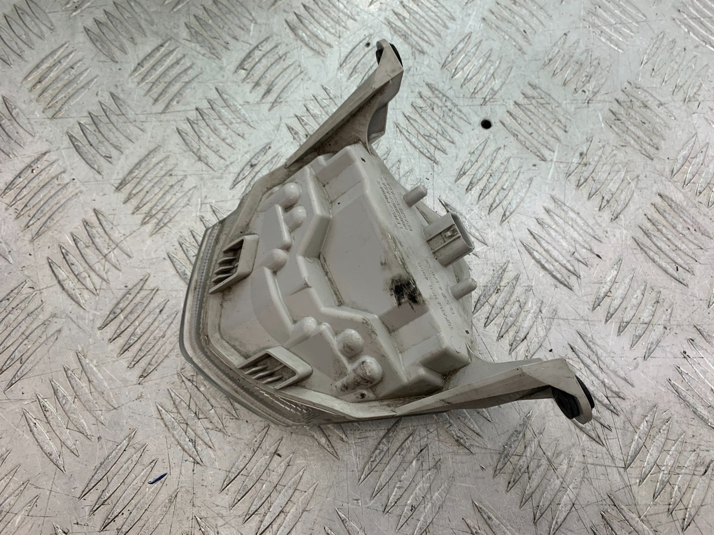 KAWASAKI ZX10R ZX10 R REAR LIGHT  2008-2010 (CMB1301)
