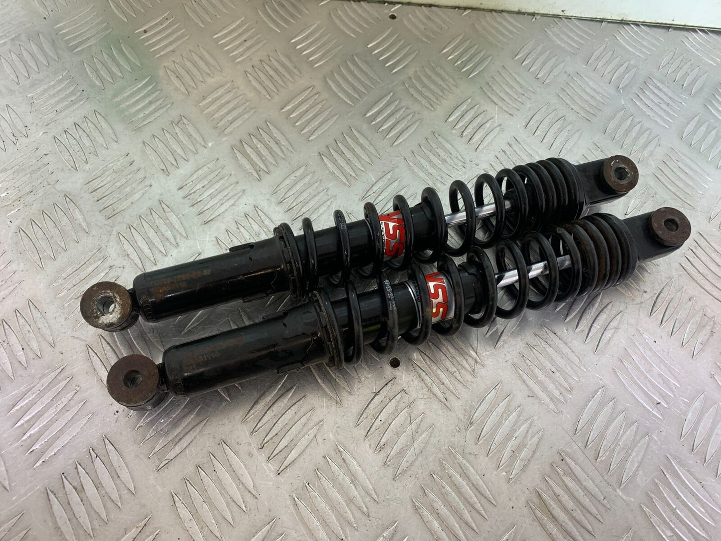 PIAGGIO X EVO 400 YSS REAR SHOCKS YEAR 2007-2011 (CMB1069)