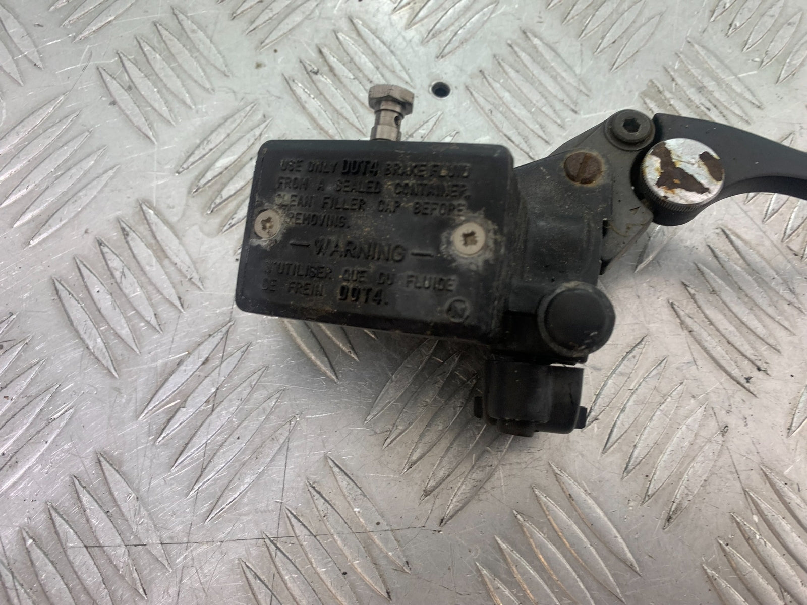 KAWASAKI ZZR1100 D FRONT BRAKE MASTER CYLINDER  YEAR 1993-2001 (CMB1164)