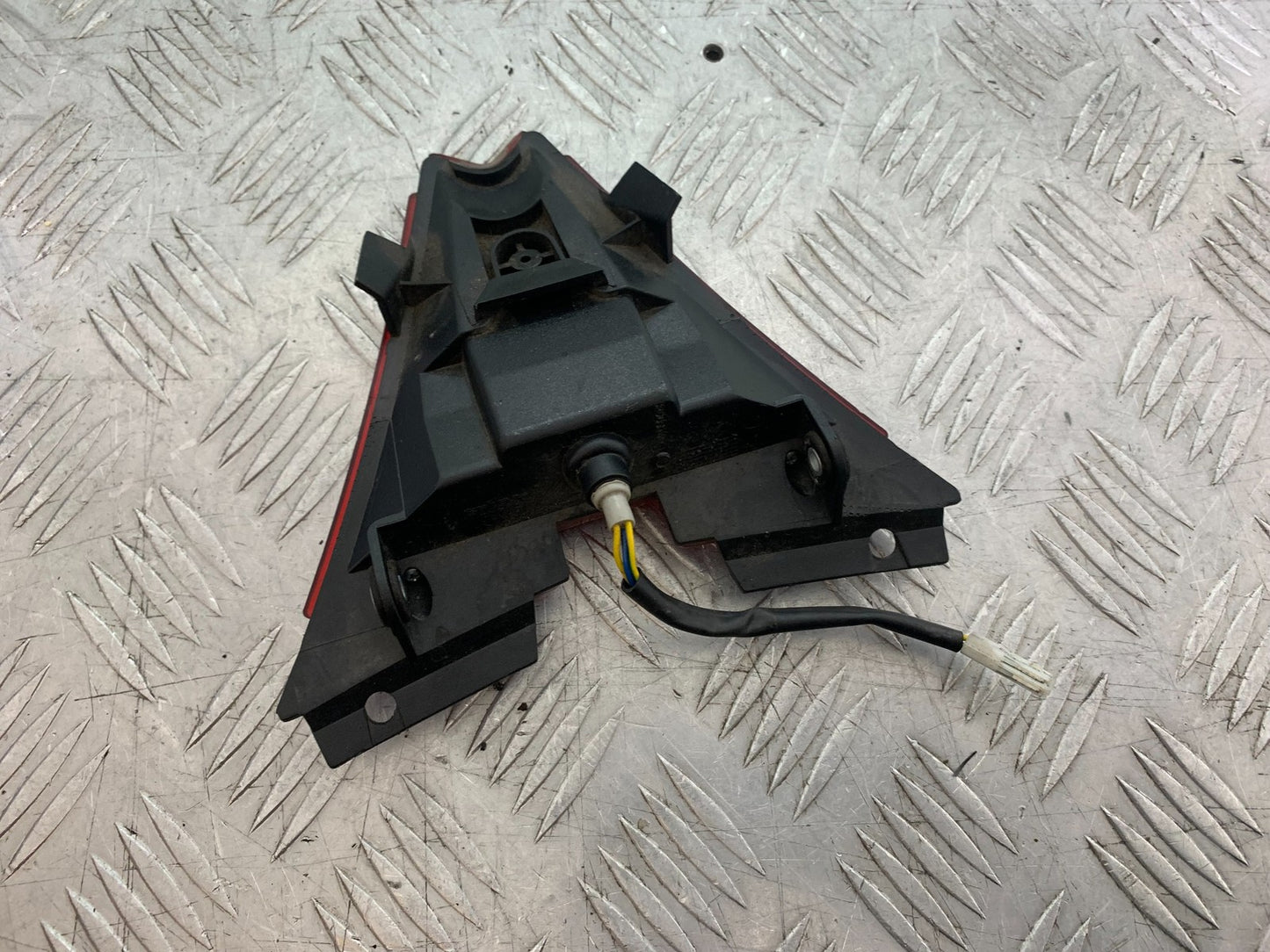 APRILIA TUONO 1000 V4R REAR LIGHT YEAR 2011-13  (CMB1316)