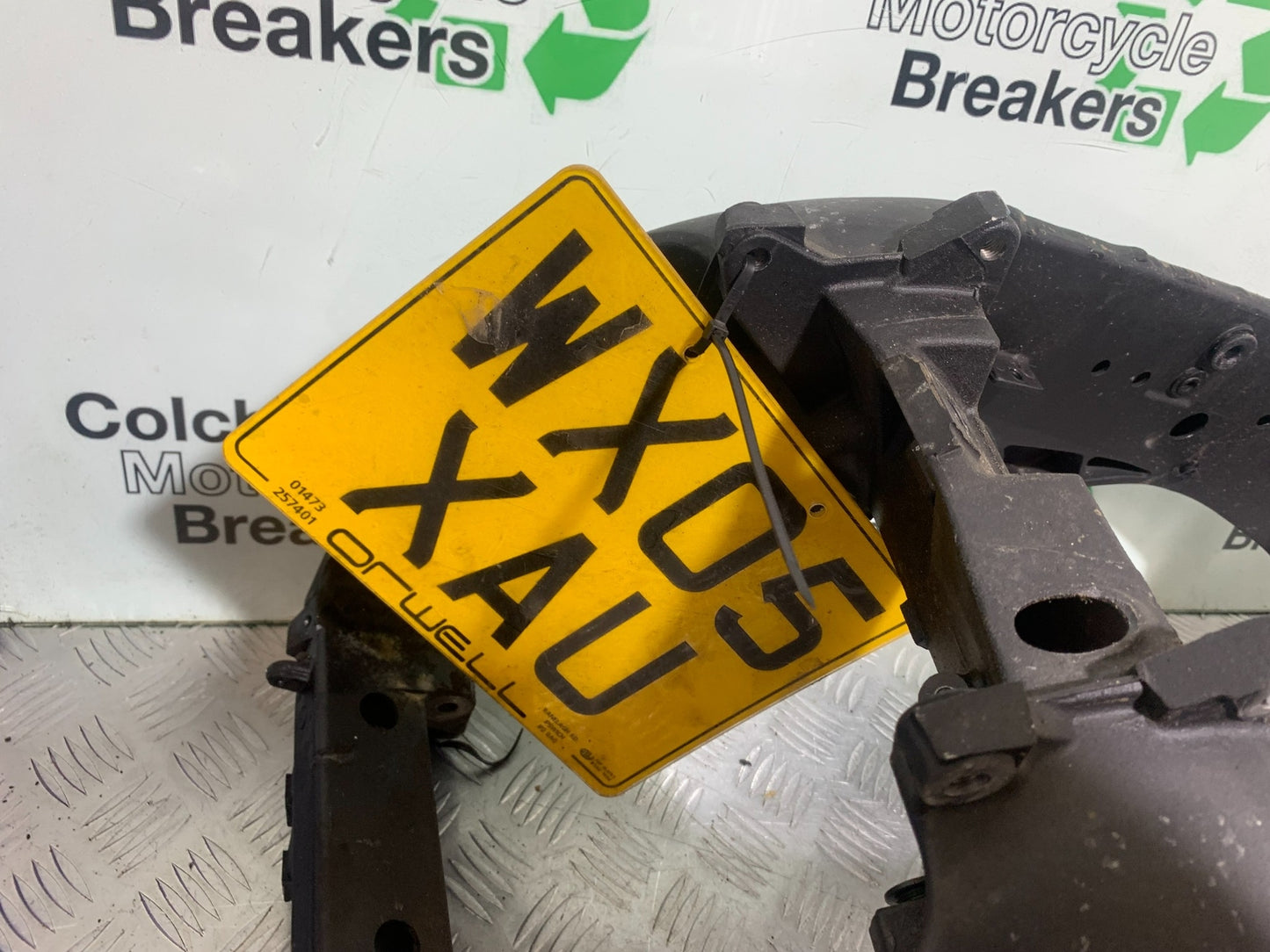 YAMAHA YZF R1 FRAME REG LOG BOOK    YEAR 2004-2006 (CMB1155)