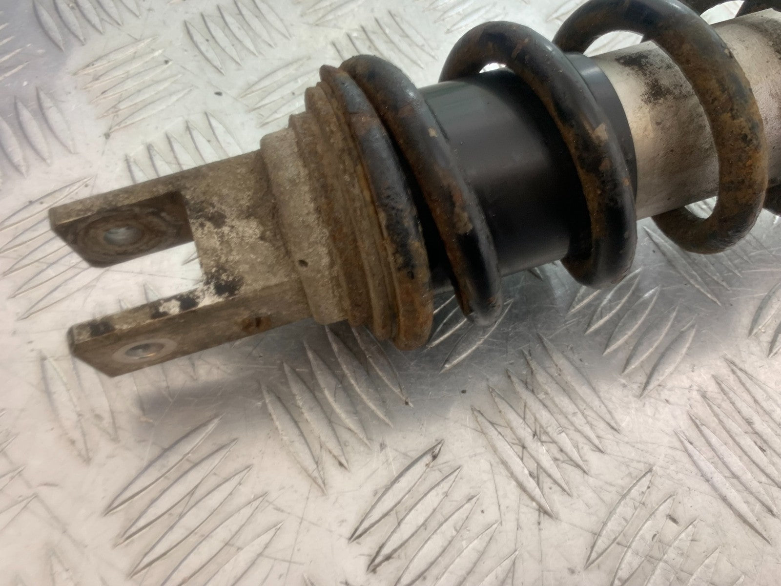 SUZUKI GSXR600 GSXR 600 K1 K2 K3 REAR SHOCK 1999-03 (CMB1284)