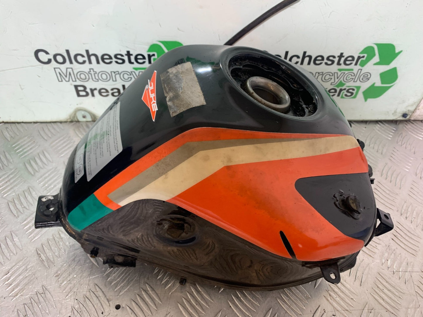 KTM DUKE 125 PETROL TANK  YEAR 2017-2022 (CMB1222)