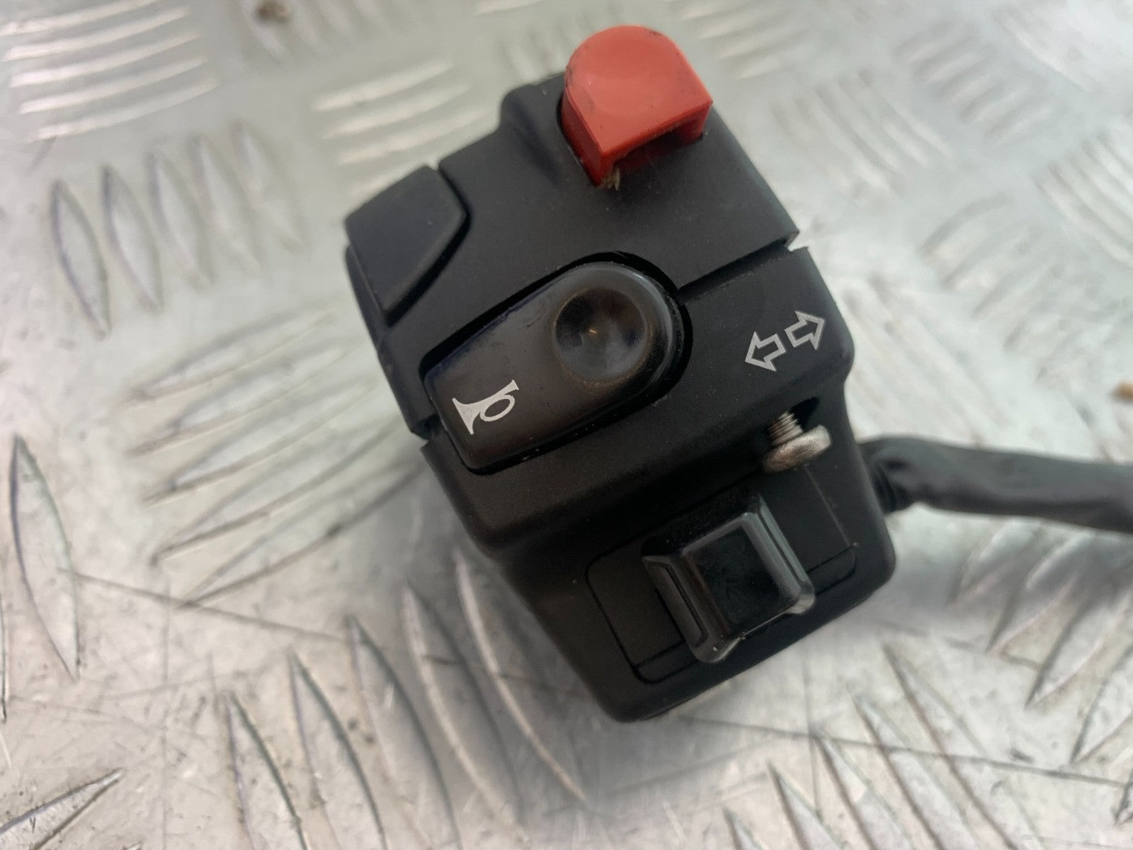 APRILIA RSV1000 R FACTORY LEFT SWITCH GEAR 2004-09 (CMB1203)