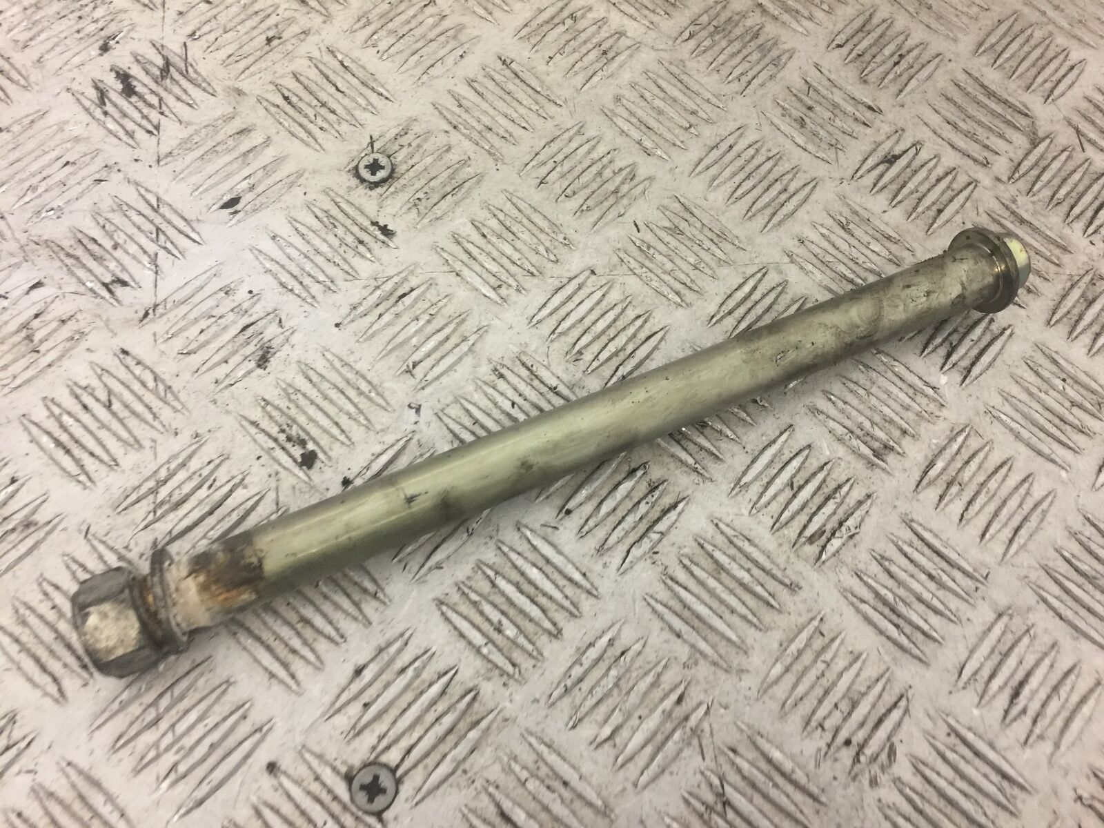 SUZUKI GSF1250 SWINGARM SPINDLE   YEAR 2012-2014 (STOCK 650)