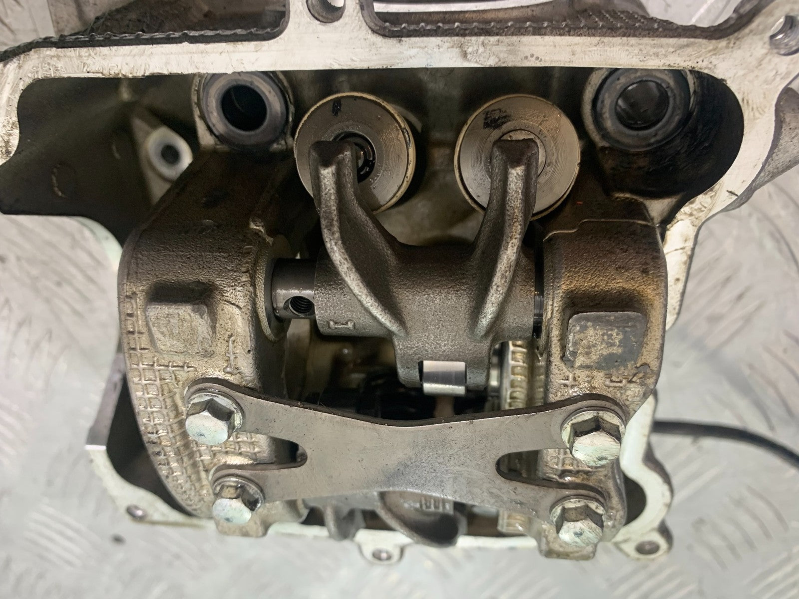 YAMAHA XMAX 300 GENERATOR CYLINDER HEAD YEAR 2017-2020 (CMB1218)
