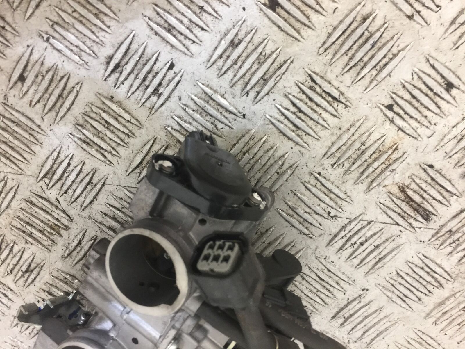 HONDA CB650 F CB 650 FA-H THROTTLE BODIES  YEAR 2017-2019 (STOCK 710)