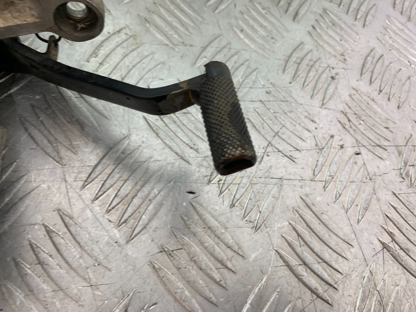 HONDA CB650F CB 650 FA-E FRONT RIGHT HANGER  YEAR 2014-2017 (CMB1226)