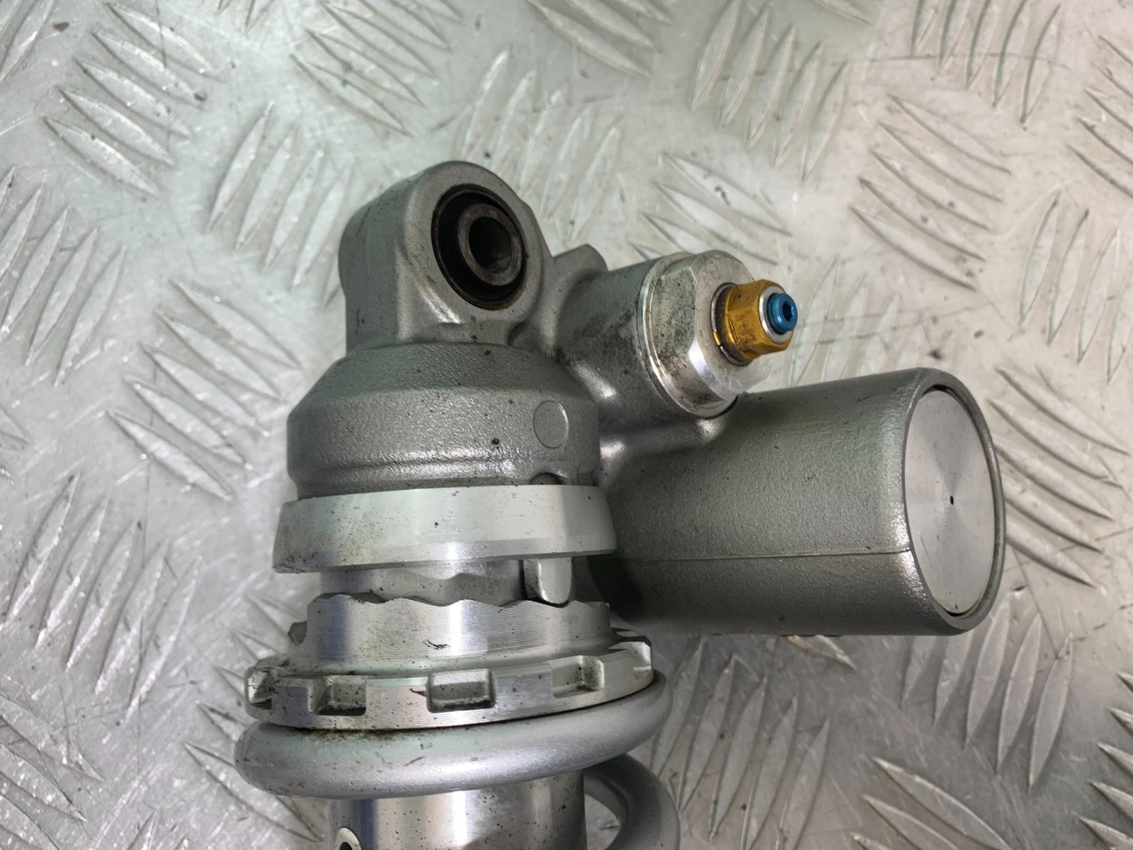 YAMAHA YZF R1 4C8 REAR SHOCK  YEAR 2007-2008 (CMB1237)